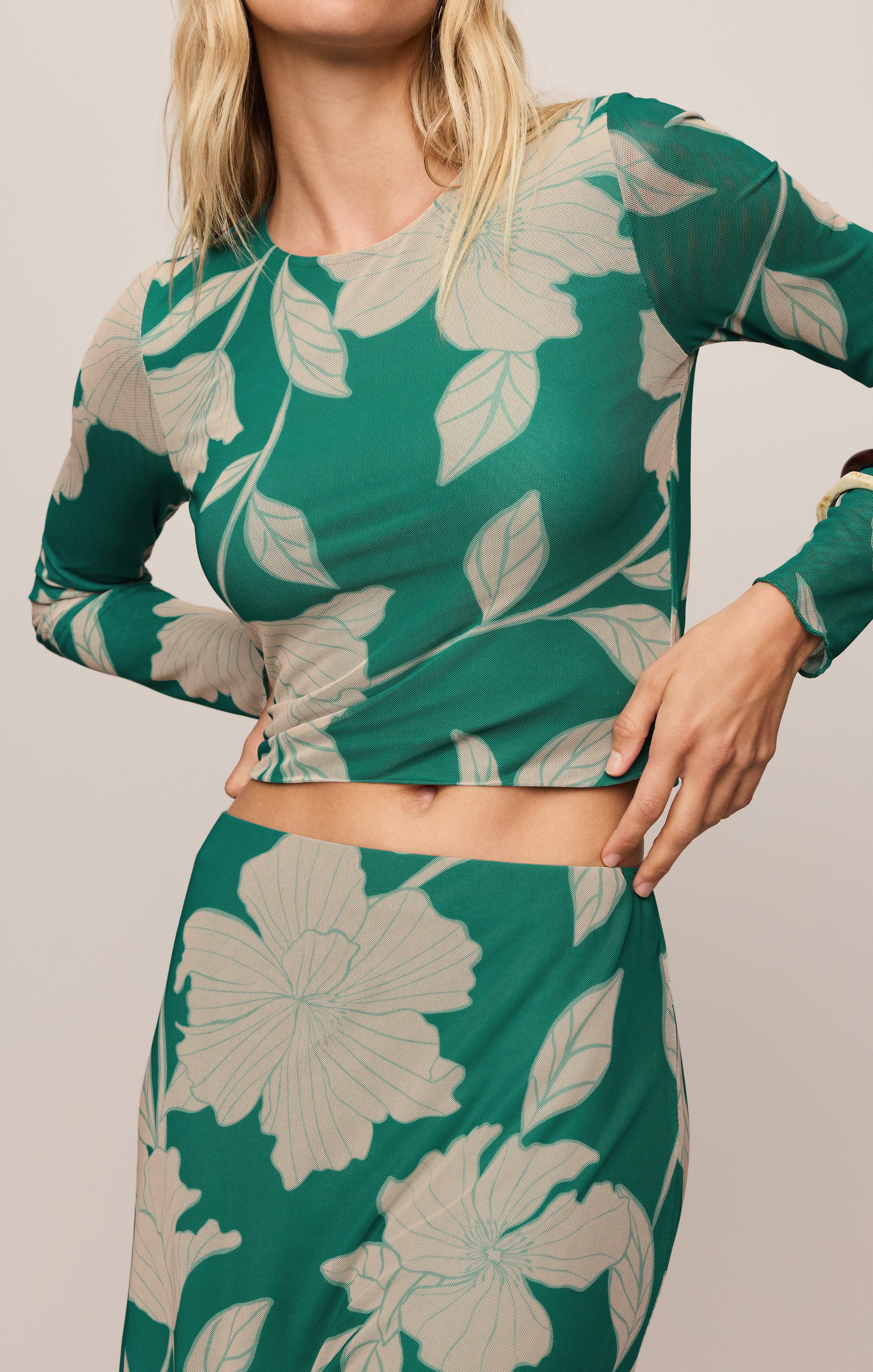 Eda Bloom Floral Mesh Maxi Skirt - Image 5