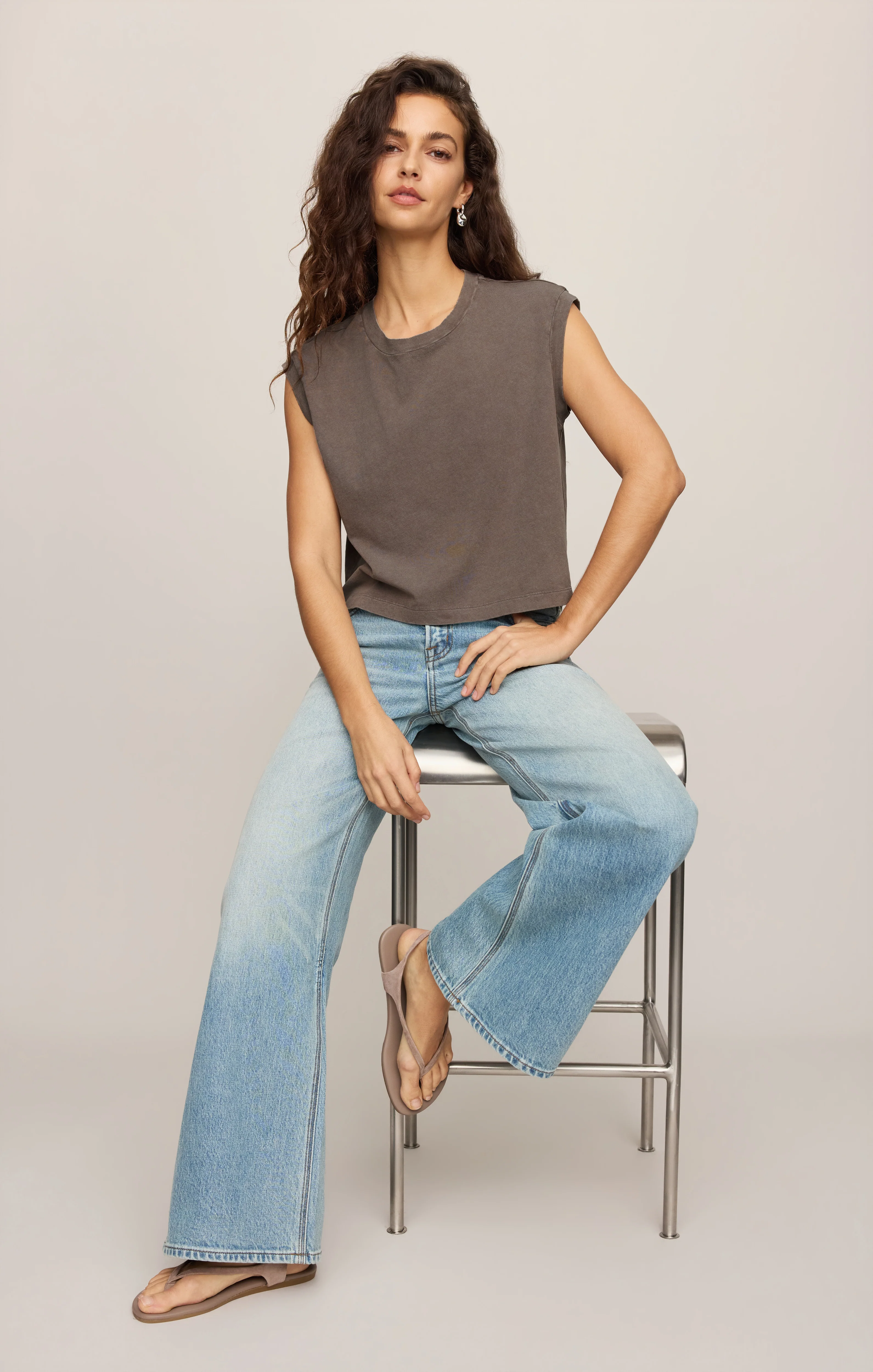 Flex Cropped Muscle Tee - Image 15