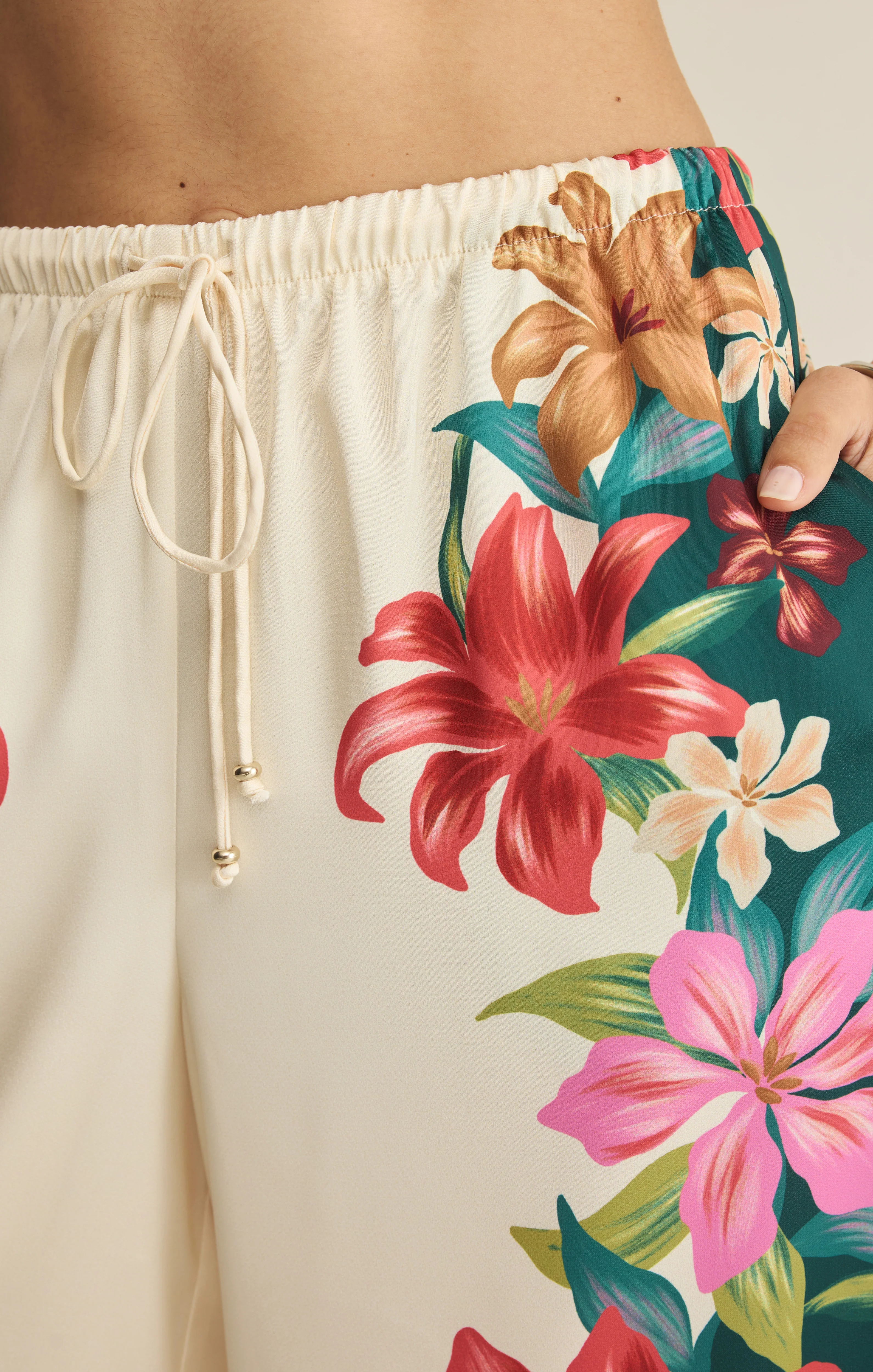 Lani Floral Pant - Image 8