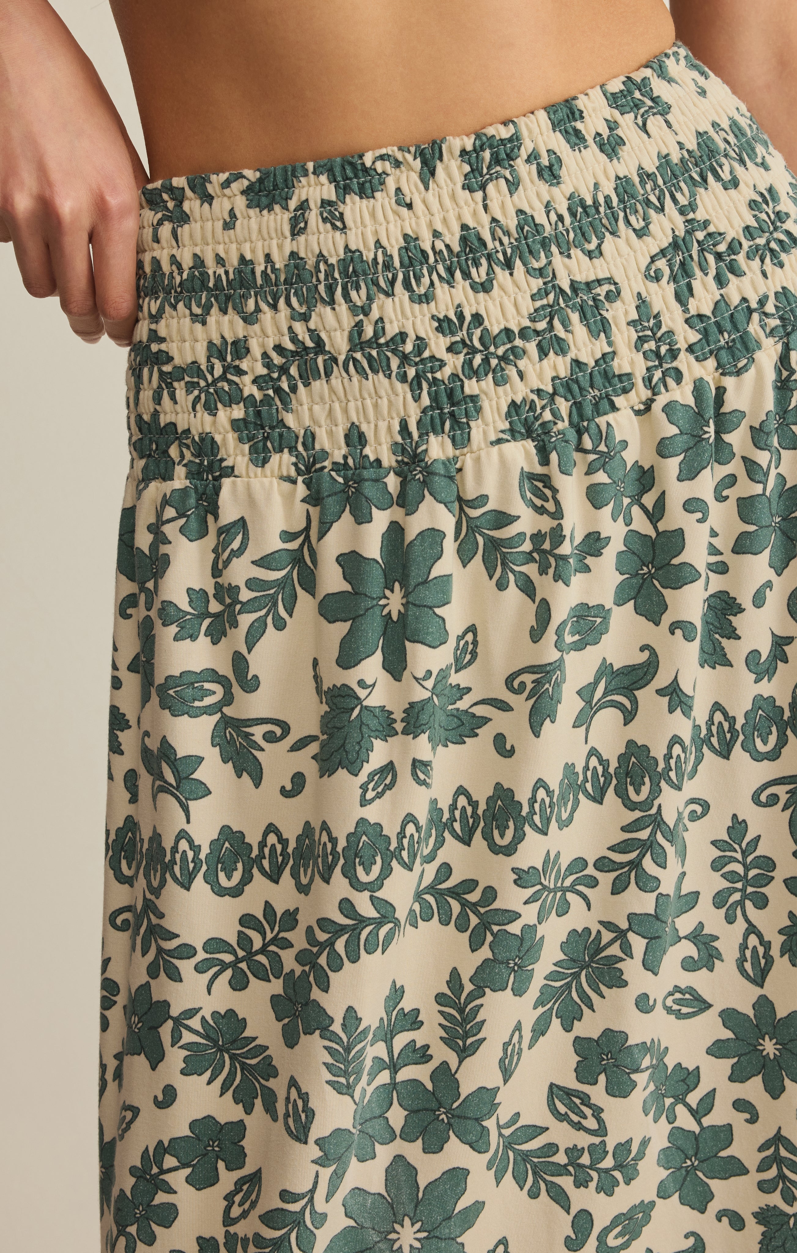 Leya Tera Paisley Maxi Skirt - Image 5