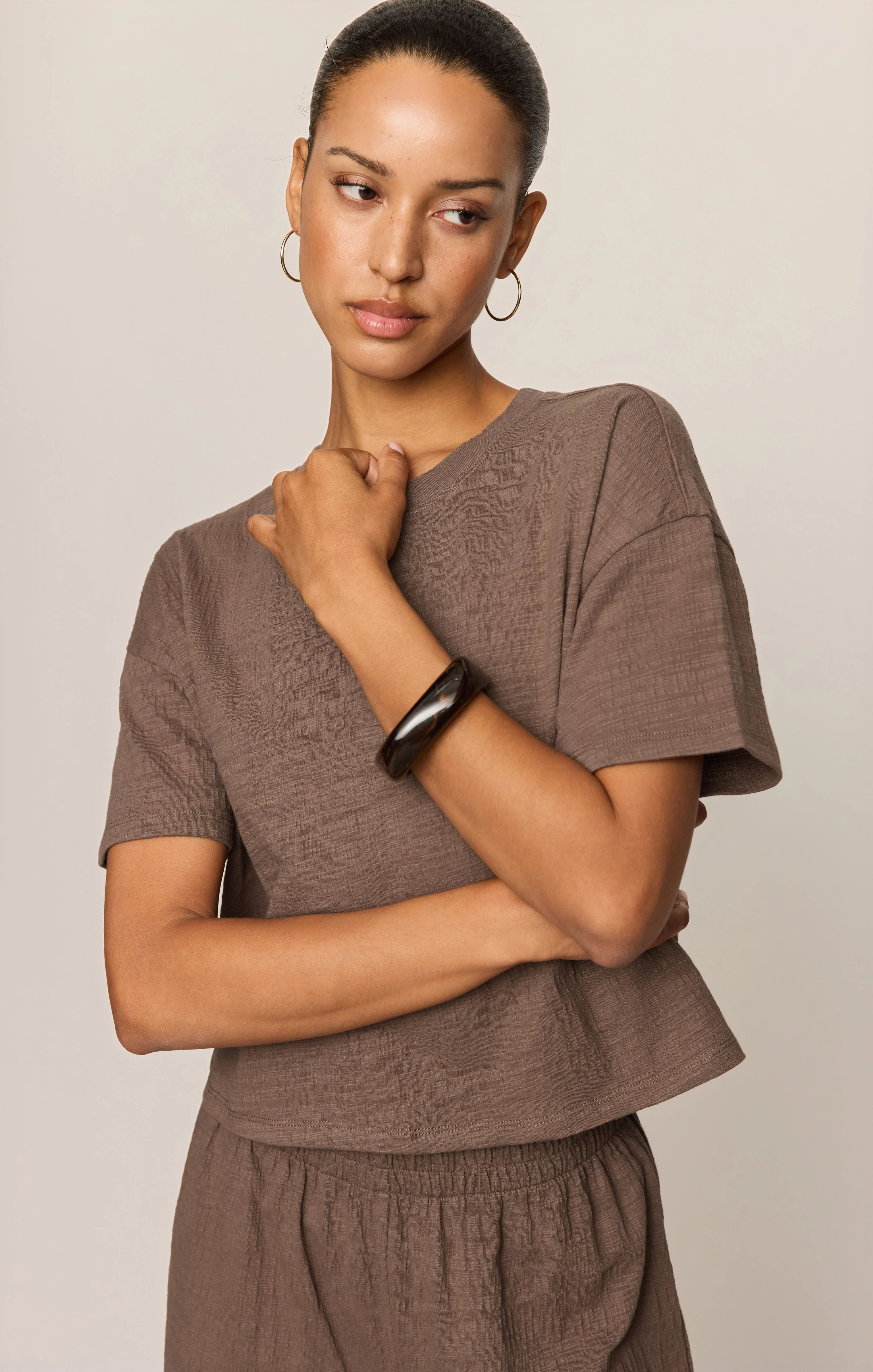 Sway Textured Cropped Tee - Image 29